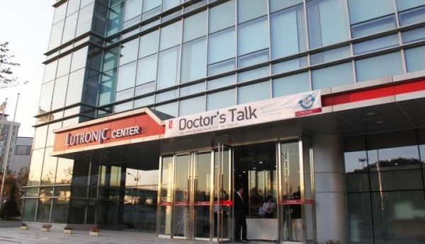 687d403d82f40edb17e5fe983f91c73b_1475801