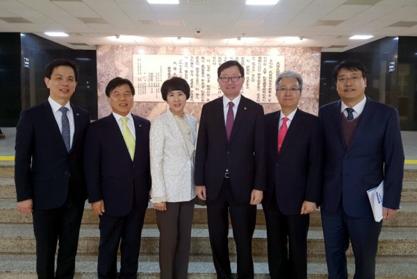 b0771d1a62a89c2bbd1f1d2c5952470a_1492054