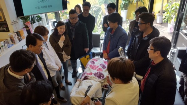 15deade383c42469de3fce2ab2fd011b_1522030