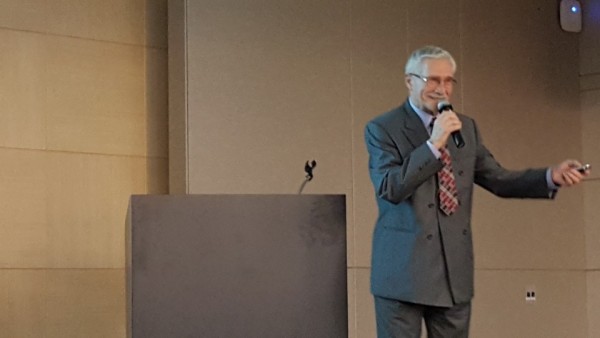 f990745e23bb1a443a443eef8be5c1ed_1526191