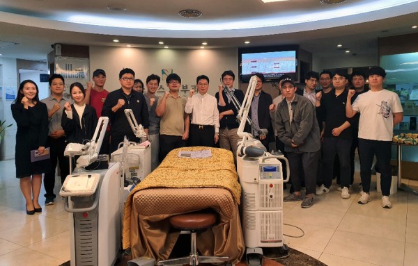 6a9fde6a1027adf2da48973dd3b8d17d_1570969