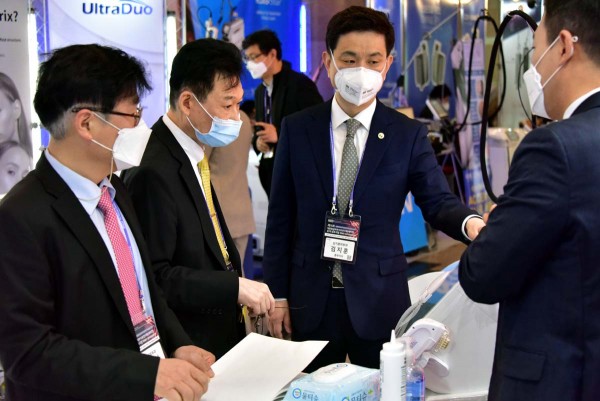 4125c702bd7d584f36854a8fd5a7169e_1620107