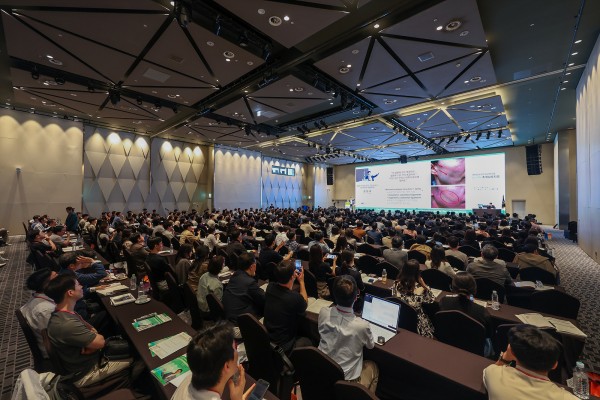 d2eaf7d3087b9861b1ab2abfc58a5b7b_1759449