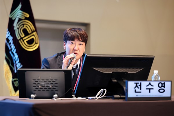 d2eaf7d3087b9861b1ab2abfc58a5b7b_1759449